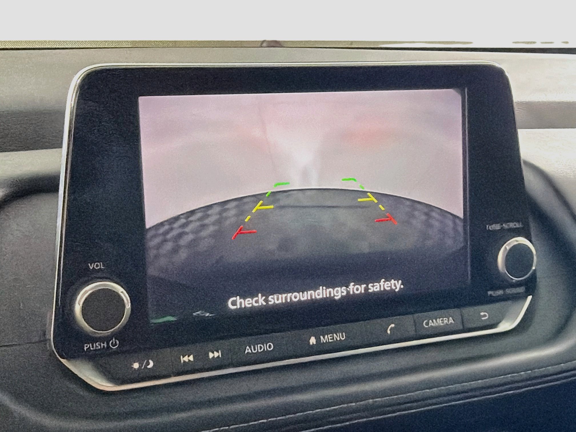 Used 2024 Nissan Rogue S FWD image 22