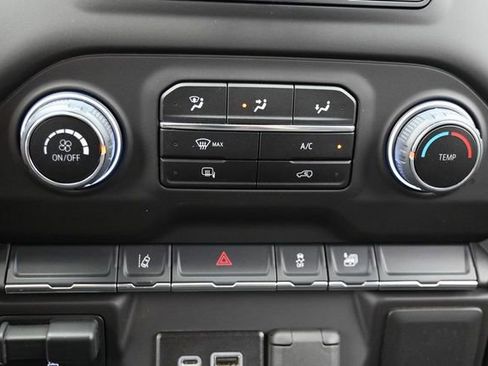 Used 2025 Chevrolet Silverado 2500 Custom AWD/4WD image 20
