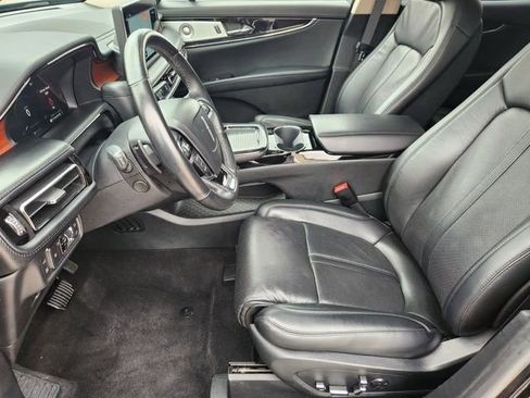 Used 2022 Lincoln Nautilus Reserve w/ Equipment Group 202A AWD/4WD image 12