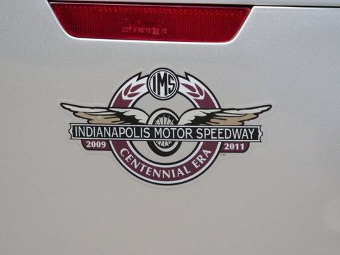 Used 2010 Chevrolet Camaro SS RWD image 10