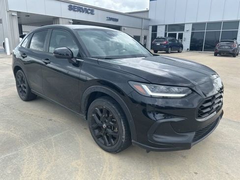 Used 2024 Honda HR-V Sport image 2