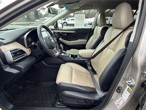 Used 2020 Subaru Outback Limited image 33