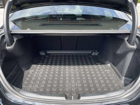 Used 2024 Mercedes-Benz C 300 4MATIC Sedan image 10