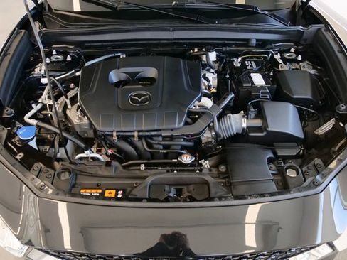 Used 2024 MAZDA CX-30 AWD 2.5 S w/ Preferred Package image 9