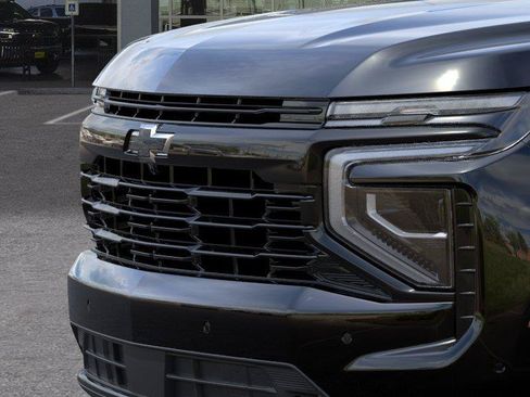 New 2026 Chevrolet Suburban RST w/ Comfort Package AWD/4WD image 13