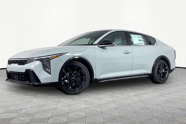 New 2027 Kia K4 GT-Line Turbo FWD image 1