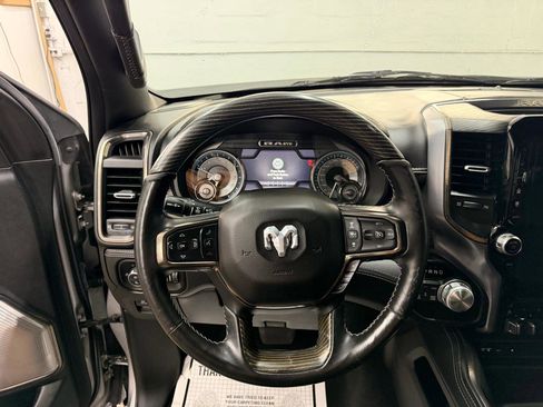 Used 2019 RAM 1500 Limited AWD/4WD image 18