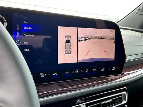 New 2026 Chevrolet Traverse Z71 w/ Enhanced Driving Package image 15