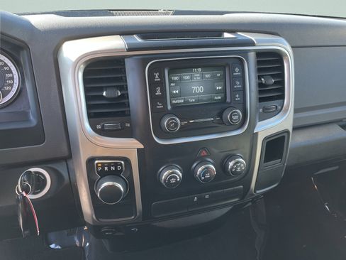 Used 2015 RAM 1500 Classic SLT image 13