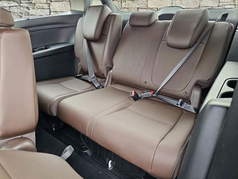New 2026 Honda Odyssey Touring image 16
