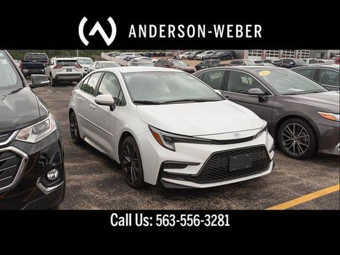 Used 2024 Toyota Corolla SE FWD image 1