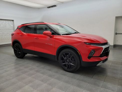 Used 2023 Chevrolet Blazer LT w/ Convenience Package FWD image 11