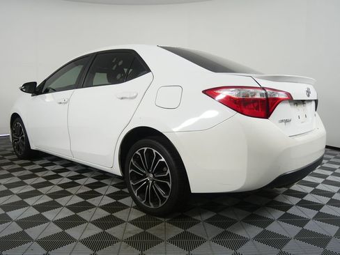 Used 2016 Toyota Corolla S image 5