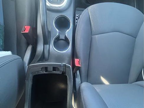 Used 2013 Chrysler 200 LX FWD image 14