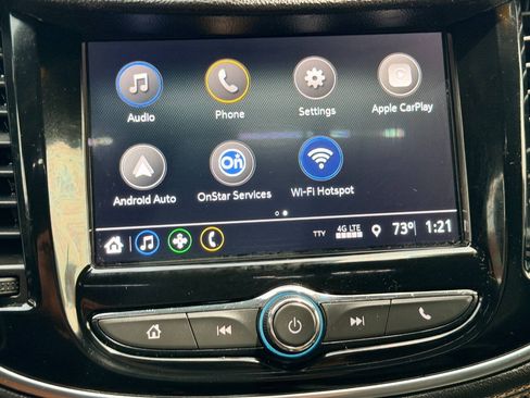 Used 2018 Chevrolet Trax Premier w/ Midnight Edition FWD image 38