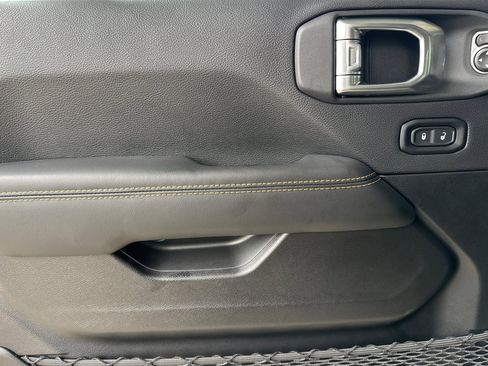 New 2025 Jeep Wrangler Unlimited Rubicon 392 image 10