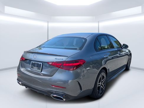 Used 2024 Mercedes-Benz C 300 4MATIC Sedan image 3