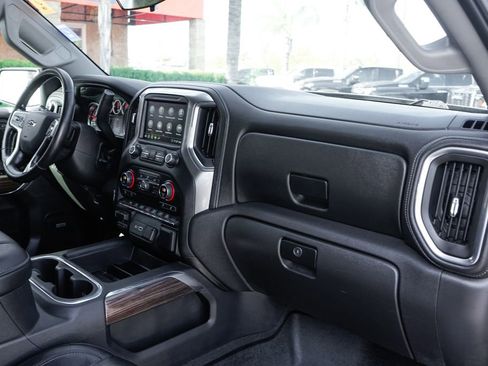 Used 2020 Chevrolet Silverado 1500 LT Trail Boss AWD/4WD image 36
