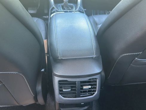 Used 2013 Ford Fusion SE image 29