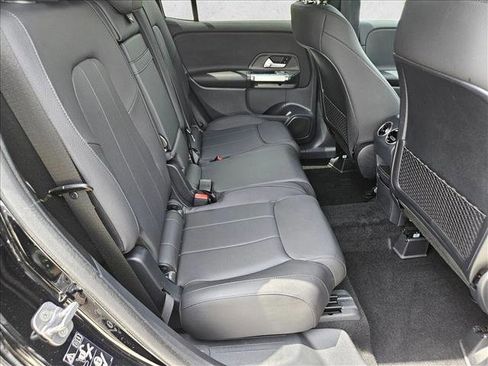 Certified 2025 Mercedes-Benz GLB 250 image 19