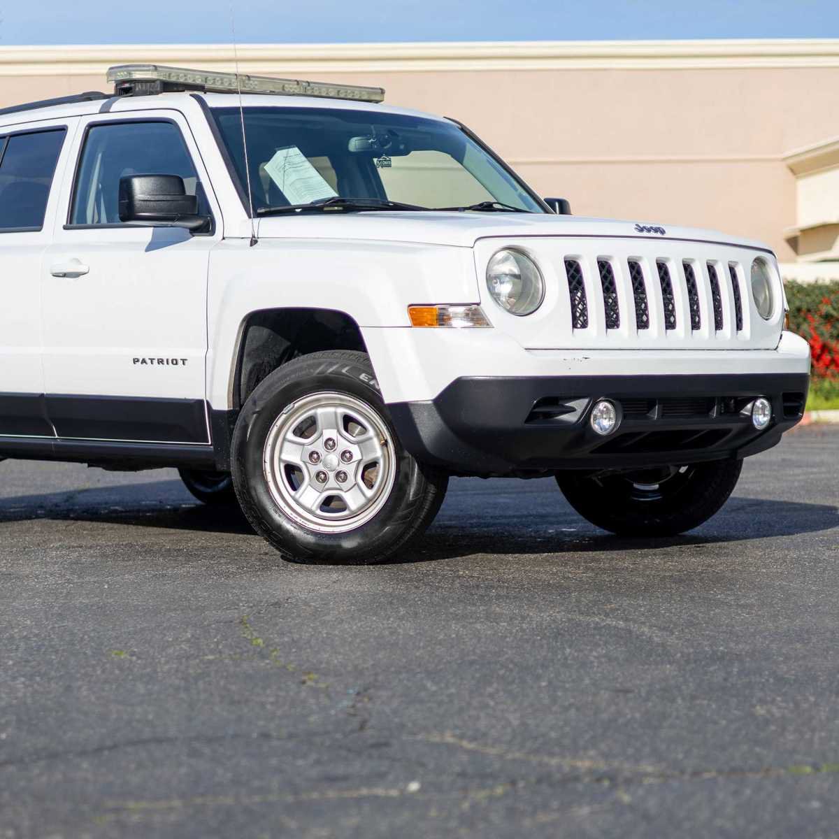 Used 2016 Jeep Patriot Sport w/ Power Value Group FWD image 10