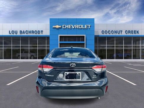 Used 2026 Toyota Corolla LE image 7