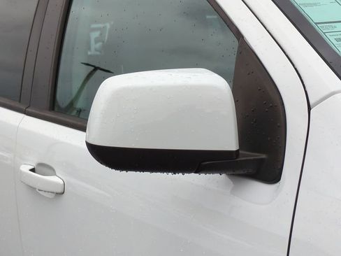 Used 2020 Chevrolet Colorado Z71 image 11