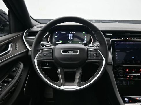 New 2024 Jeep Grand Cherokee Limited 4xe AWD/4WD image 25