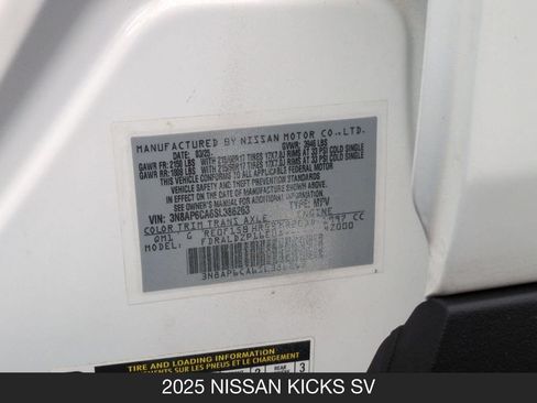 Used 2025 Nissan Kicks SV FWD image 25