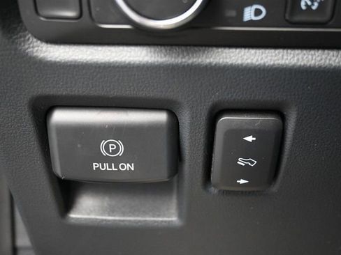 Used 2021 Ford F150 Platinum w/ Max Trailer Tow Package image 37