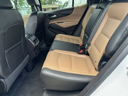 Used 2024 Chevrolet Equinox Premier FWD image 20
