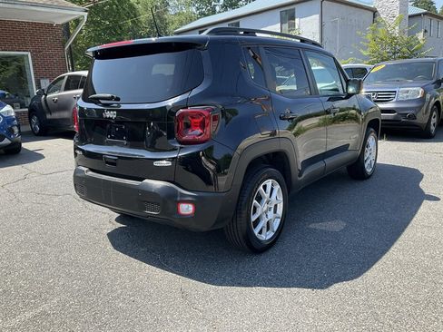 Used 2021 Jeep Renegade Latitude w/ Luxury Group I AWD/4WD image 5