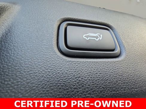 Certified 2025 Hyundai Tucson Limited image 14