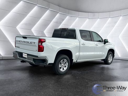 New 2026 Chevrolet Silverado 1500 LT w/ Safety Package RWD image 5