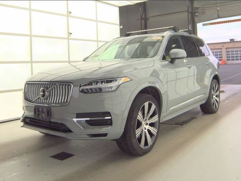 Certified 2024 Volvo XC90 T8 Ultimate w/ Protection Package Premier AWD/4WD image 21