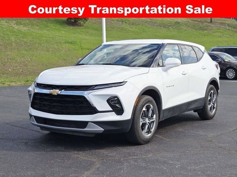 Used 2025 Chevrolet Blazer LT AWD/4WD image 7