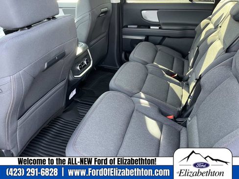 New 2025 Ford Expedition Max Active image 18