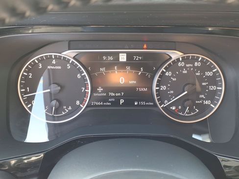 Used 2025 Nissan Pathfinder SL AWD/4WD image 22