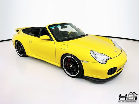 Used 2004 Porsche 911 Carrera 4S image 19