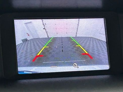 Used 2016 Ford Focus SE w/ SE Power Seat Package image 4