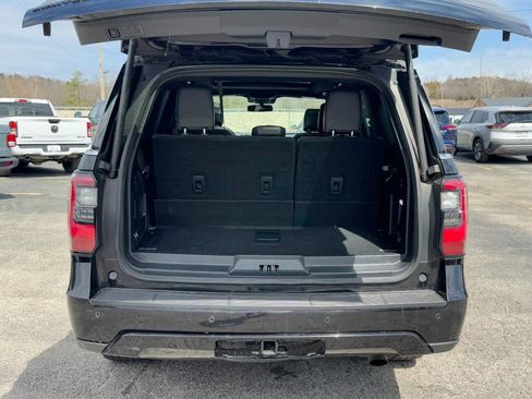 Used 2019 Ford Expedition Limited w/ Equipment Group 303A image 9