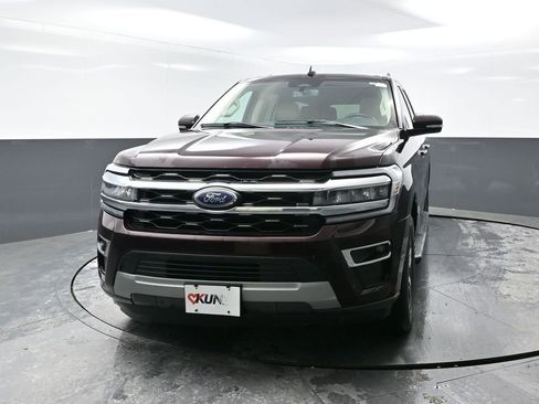 Used 2024 Ford Expedition Max Limited image 8
