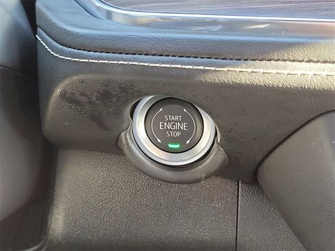 Used 2025 Chevrolet Tahoe Premier image 13