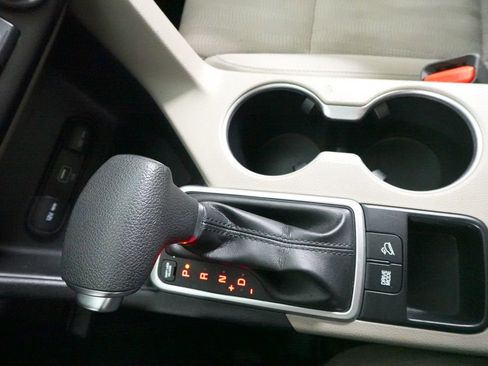 Used 2021 Kia Sportage LX FWD image 16