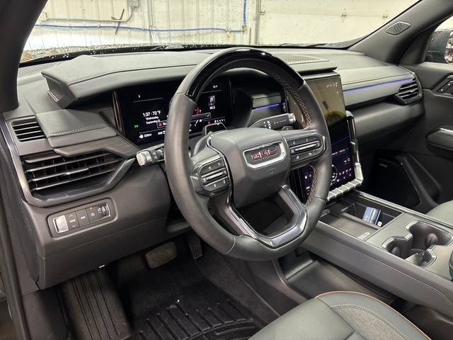 Used 2025 GMC Acadia AT4 w/ Super Cruise Package AWD/4WD image 18