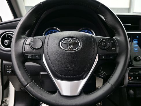Used 2019 Toyota Corolla SE image 21