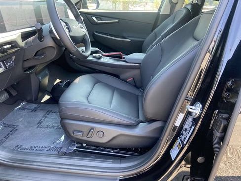 New 2024 Kia EV6 Wind w/ Wind Technology Package RWD image 11