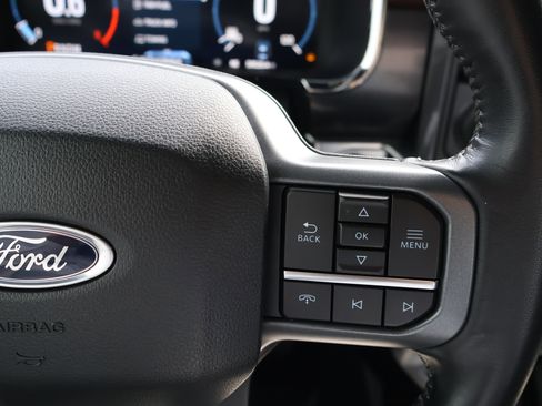 Used 2023 Ford F150 Lariat w/ Equipment Group 502A High image 31