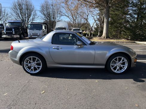 Used 2013 MAZDA MX-5 Miata Grand Touring image 11