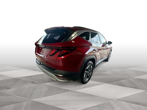 Used 2025 Hyundai Tucson SEL FWD image 8